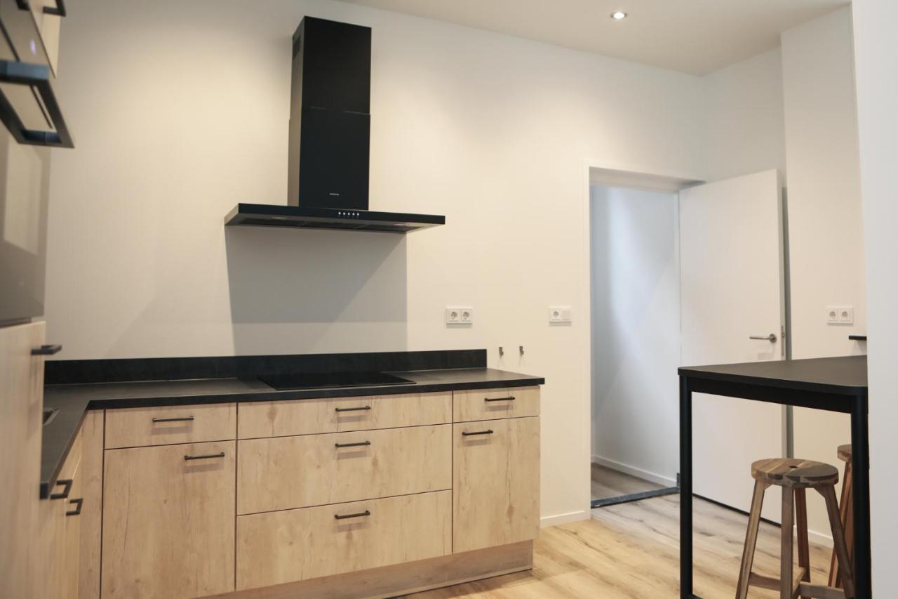 Sfeervol Vakantiehuis In Centrum 예르세케 외부 사진